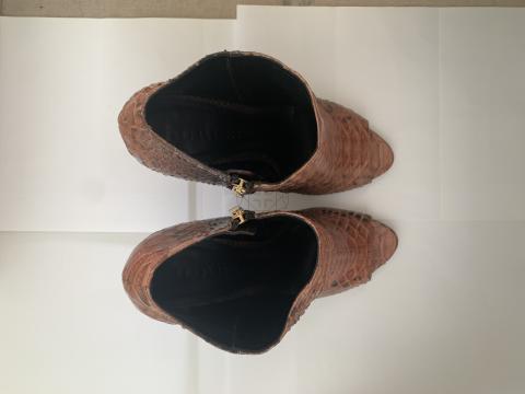 Large Product Preview Image 3